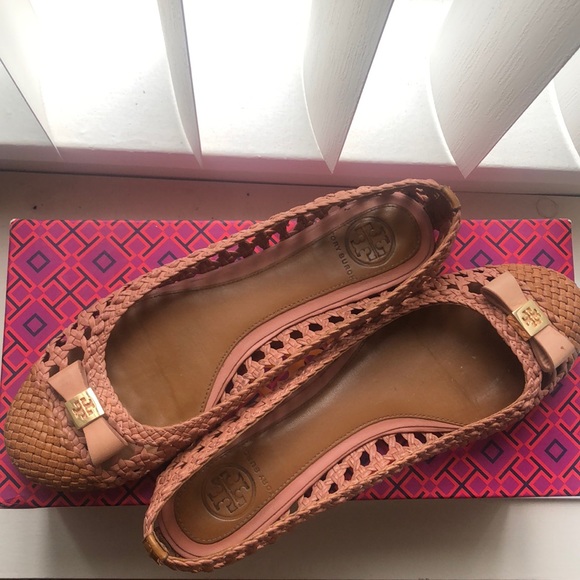 Shoes - Picture 4 of 5